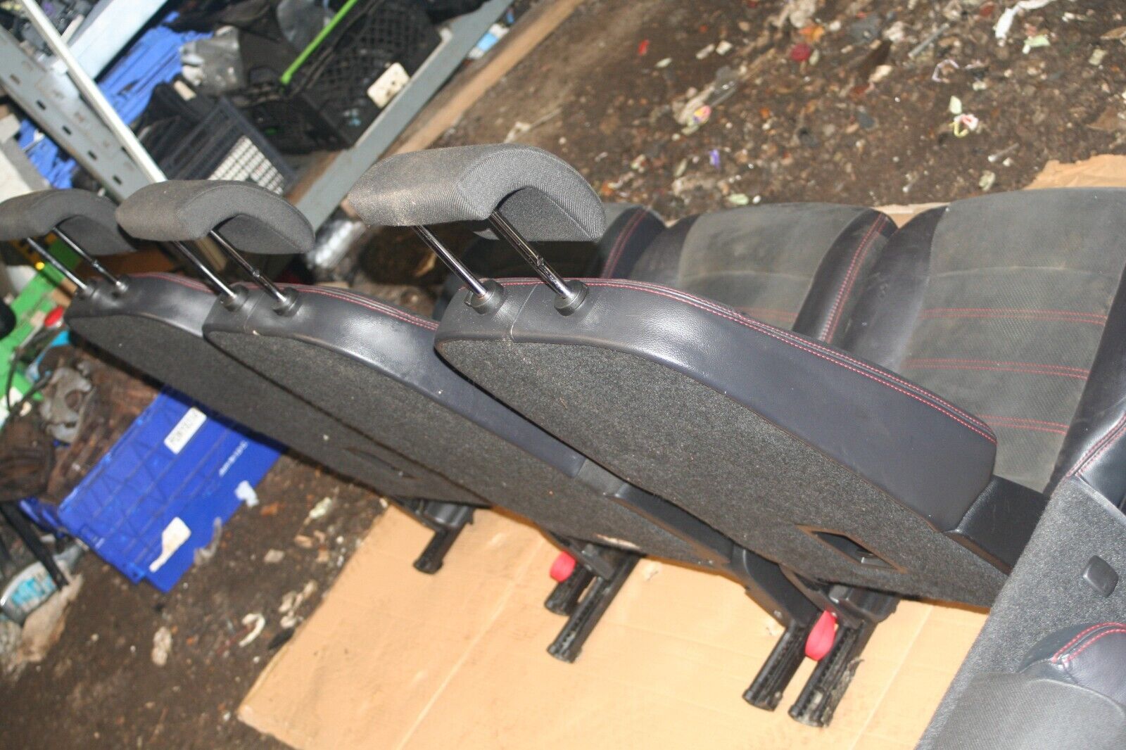 2011 FORD S MAX TITANIUM ECOBOOST. FULL SET HALF LEATHER SEATS - Image 15