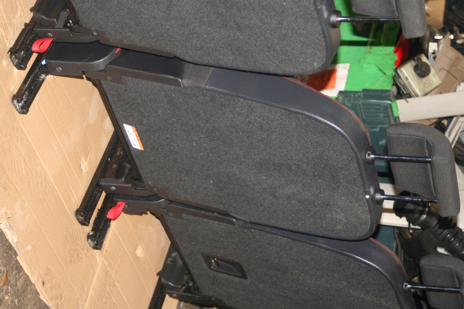 2011 FORD S MAX TITANIUM ECOBOOST. FULL SET HALF LEATHER SEATS - Image 18