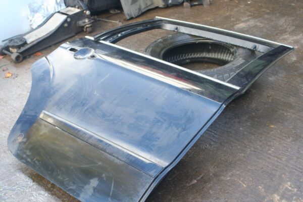 2011 FORD S MAX TITANIUM ECOBOOST. DRIVER SIDE REAR DOOR SHELL IN BLACK