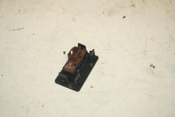 2010 CITROEN DS3. ESP OFF BUTTON - Image 3