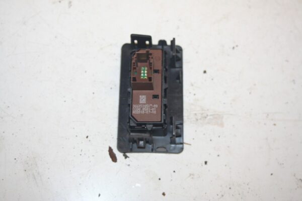 2010 CITROEN DS3. ESP OFF BUTTON - Image 4