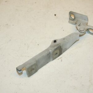 2010 CITROEN DS3. BONNET HINGE