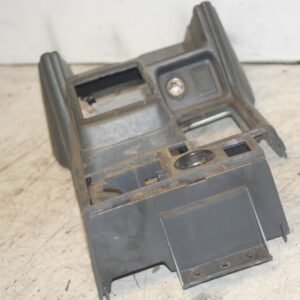 1994 MITSUBISHI PAJERO SHOGUN. CENTRE CONSOLE