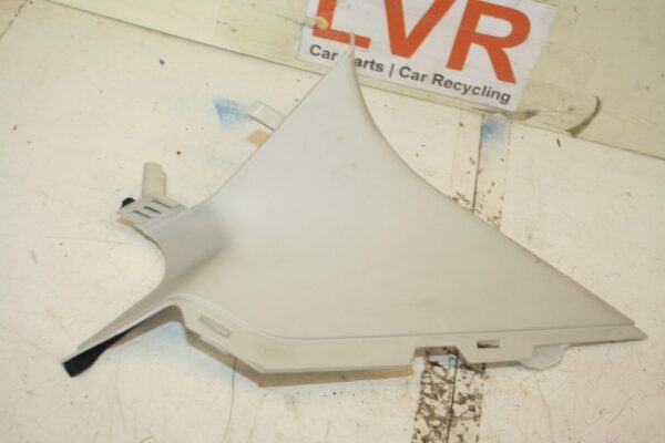 (6B) 2013 FORD FOCUS 1.0 ECOBOOST. OFF SIDE DRIVER SIDE REAR BOOT PILLAR TRIM