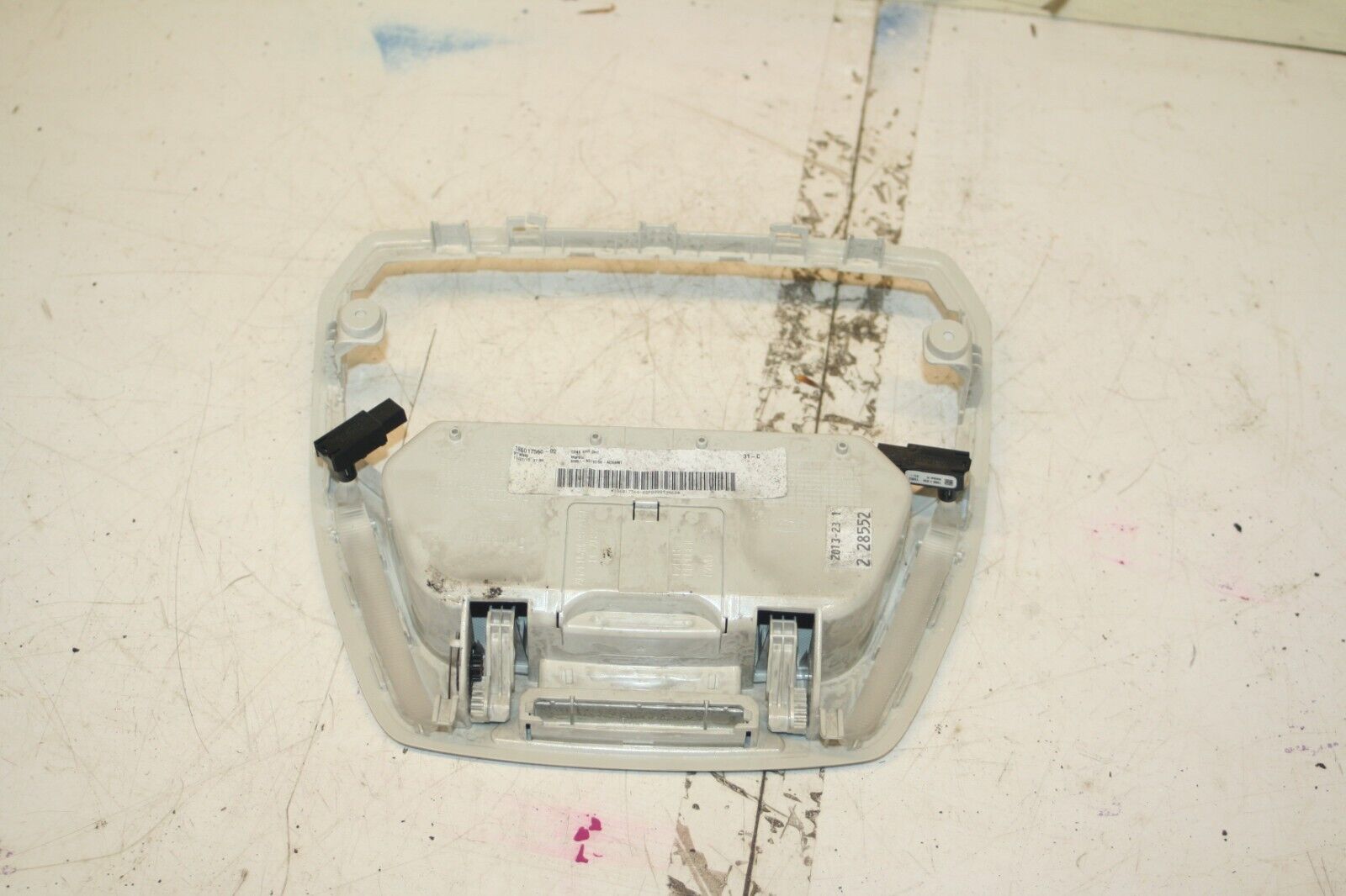 (6B) 2013 FORD FOCUS 1.0 ECOBOOST. ROOF COMPARTMENT SUNGLASSES - Image 3