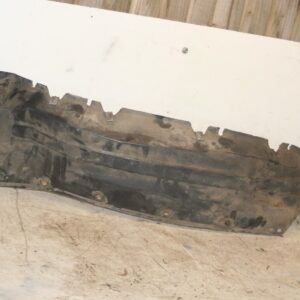 1994 MITSUBISHI PAJERO SHOGUN. ARCH LINER TRIM