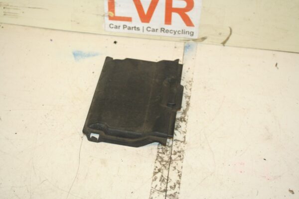(6B) 2013 FORD FOCUS 1.0 ECOBOOST. BATERY COVER TRIM