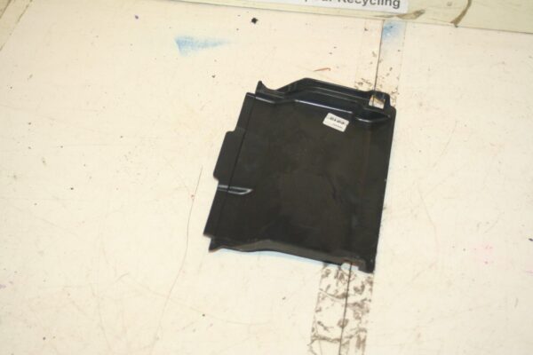(6B) 2013 FORD FOCUS 1.0 ECOBOOST. BATERY COVER TRIM - Image 2