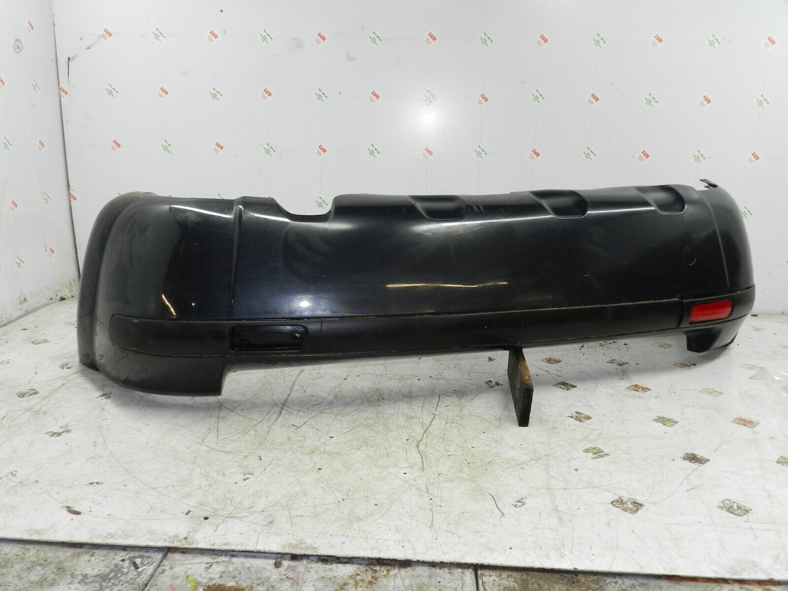 (135) 2003 CITROEN C3 PLURIEL CONVERTIBLE. REAR BUMPER IN BLACK