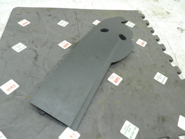 2008 FORD FOCUS CC CONVERTIBLE. CENTRE CONSOLE SIDE TRIM