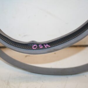 2000 MERCEDES C CLASS W202. DRIVER SIDE REAR DOOR RUBBER SEAL