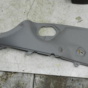 (135) 2003 CITROEN C3 PLURIEL CONVERTIBLE. BOOT TRIM SIDE PANEL