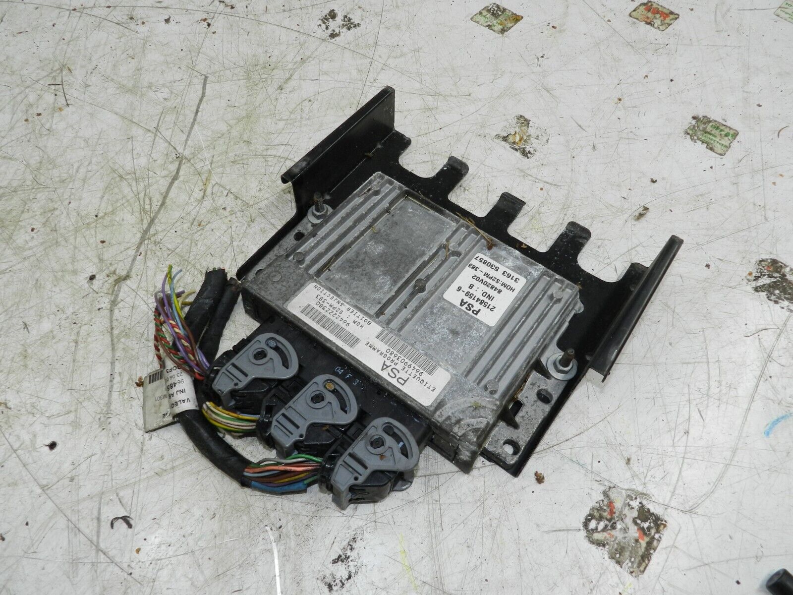 (135) 2003 CITROEN C3 PLURIEL CONVERTIBLE. ENGINE ECU 9649903680 SAGEM