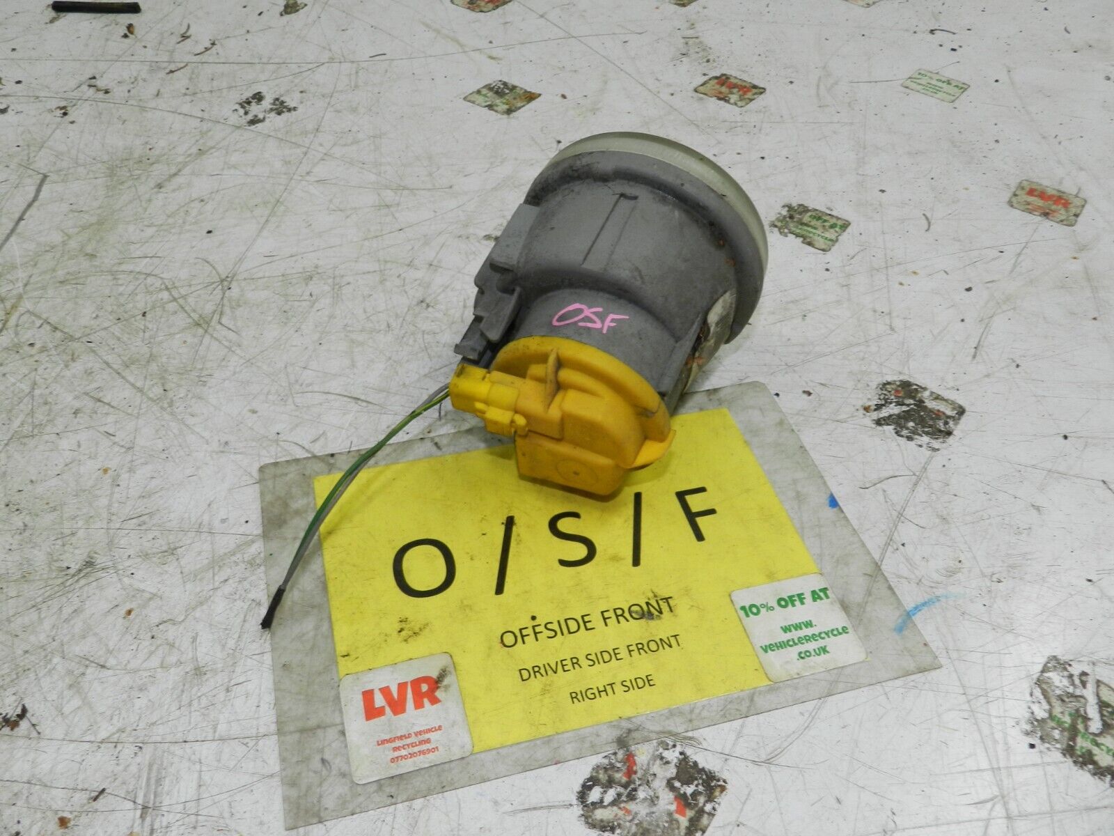 (135) 2003 CITROEN C3 PLURIEL CONVERTIBLE. DRIVER FRONT FOG LIGHT - Image 3