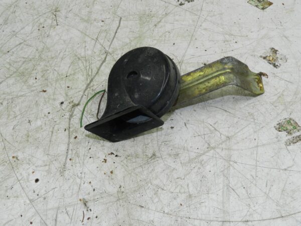 (135) 2003 CITROEN C3 PLURIEL CONVERTIBLE. HORN