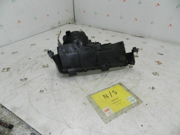 1993 FORD GRANADA DORCHESTER. PASSENGER SIDE HEAD LIGHT - Image 4