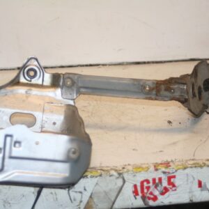 2000 MERCEDES C CLASS W202. HEADLIGHT SURROUND FRAME PASSENGER SIDE
