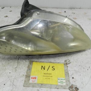 (135) 2003 CITROEN C3 PLURIEL CONVERTIBLE. PASSENGER SIDE HEADLIGHT CLOUDY LENS