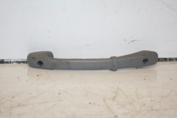2000 MERCEDES C CLASS W202. DRIVER SIDE REAR GRAB HANDLE