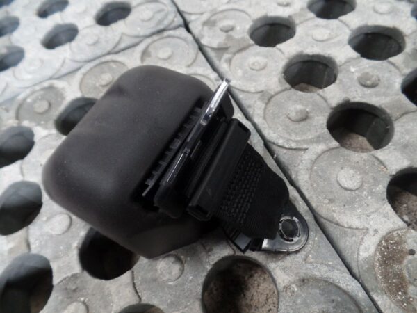 Citroen DS3 2015/16 1.2T Drivers Side O/S/R Seat Belt