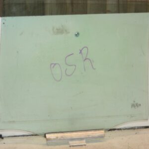 2000 MERCEDES C CLASS W202. DRIVER SIDE REAR DOOR GLASS