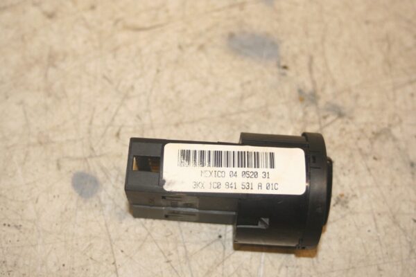 2004 VOLKSWAGEN CONVERTIBLE BEETLE 1.8T. HEADLIGHT SWITCH - Image 3