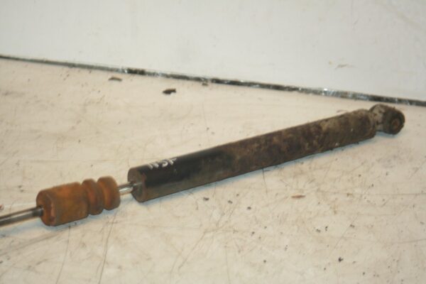 2000 MERCEDES C CLASS W202. PASSENGER SIDE FRONT SHOCK ABSORBER