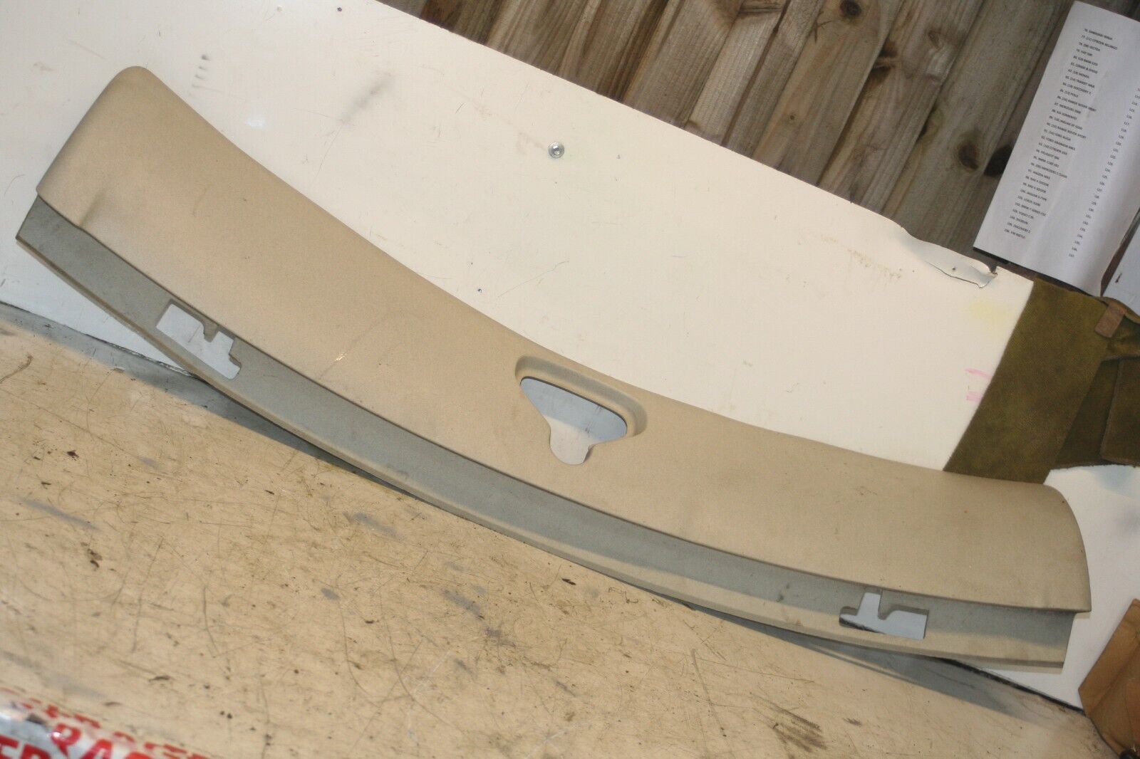 2004 VOLKSWAGEN CONVERTIBLE BEETLE 1.8T. CONVERTIBLE ROOF PLASTIC TRIM