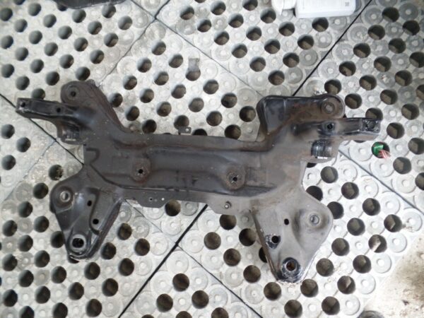 Citroen DS3 2015/16 1.2T Front Subframe - Image 3