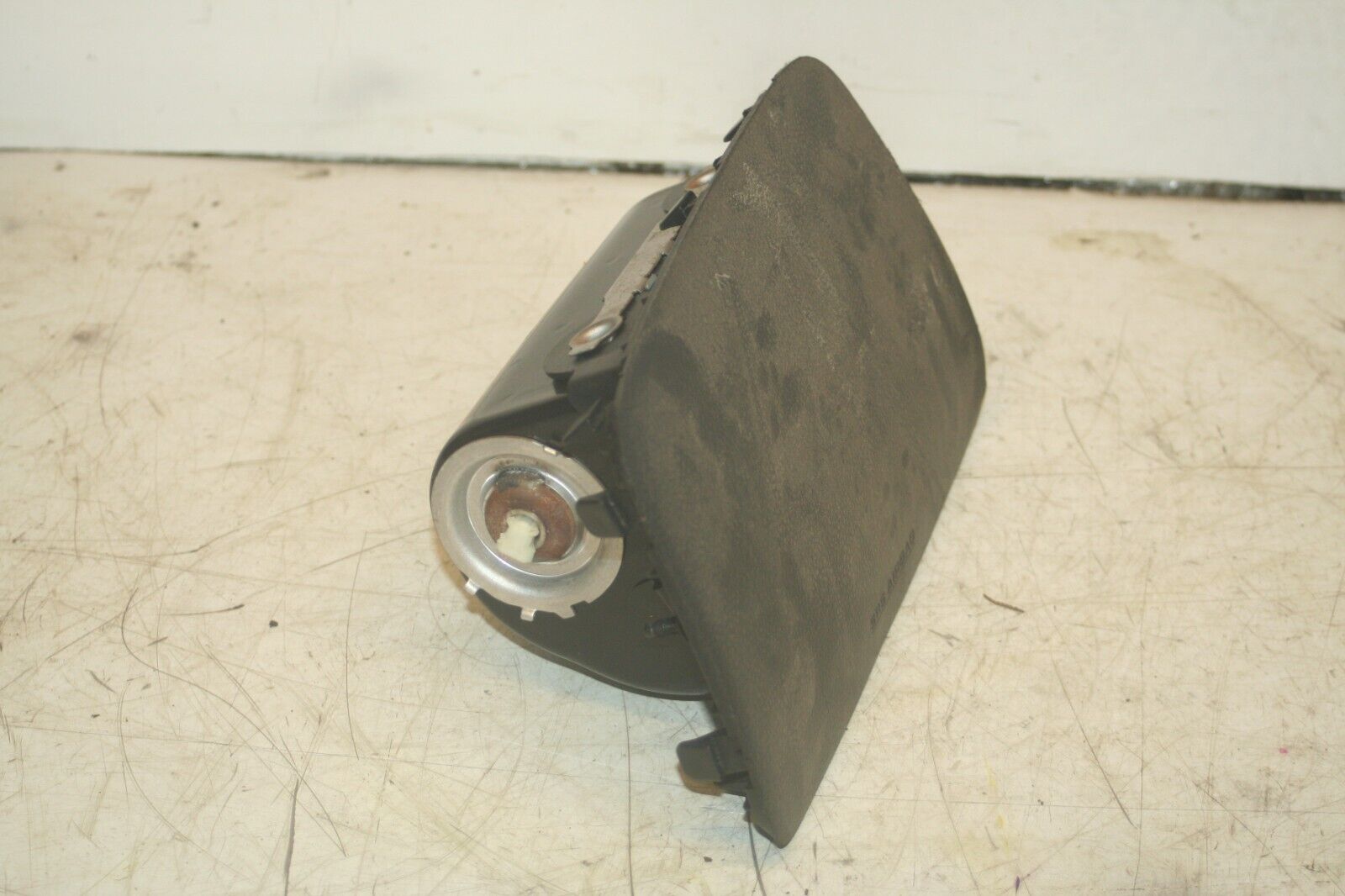 (99) TOYOTA RAV 4 3 DOOR. DASHBOARD AIRBAG
