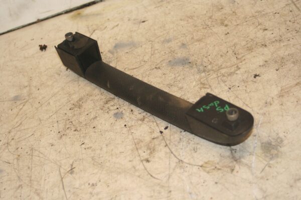 2004 VOLKSWAGEN CONVERTIBLE BEETLE 1.8T. DASHBOARD GRAB HANDLE - Image 3