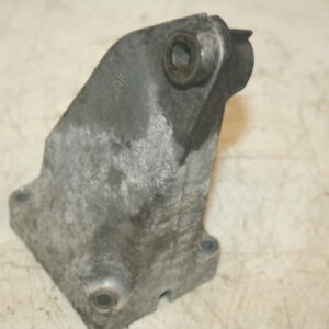 2005 MERCEDES S CLASS W220. ENGINE MOUNT