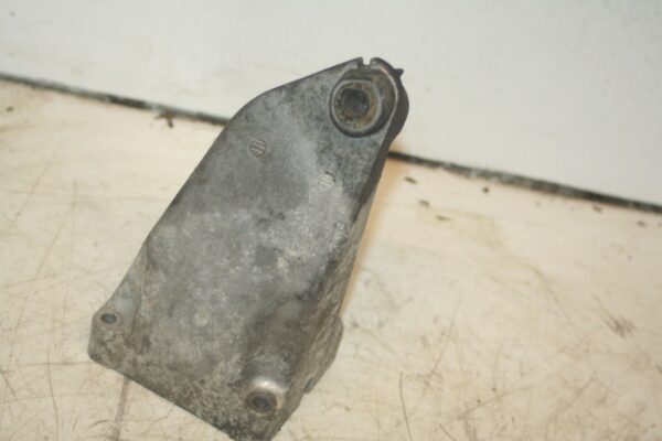 2005 MERCEDES S CLASS W220. ENGINE MOUNT - Image 2