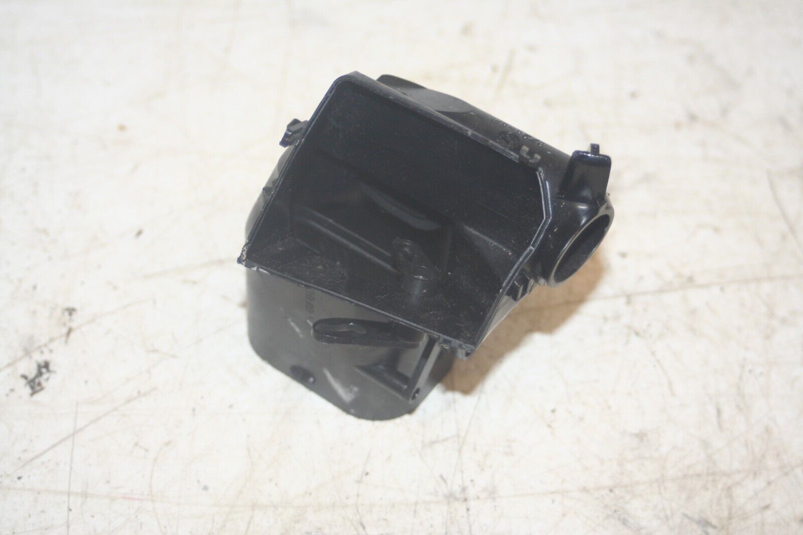 2005 MERCEDES S CLASS W220. AIR VENT DUCT 2208300254 - Image 5