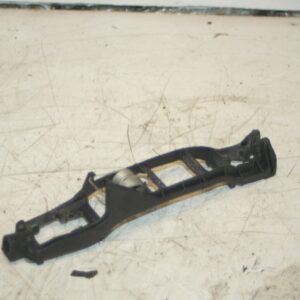 2000 MERCEDES C CLASS W202. DRIVER SIDE REAR DOOR HANDLE FRAME