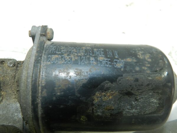 2006 LAND ROVER FREELANDER  1 TD4 L314. FRONT WIPER MOTOR AND LINKAGE BROKEN - Image 4
