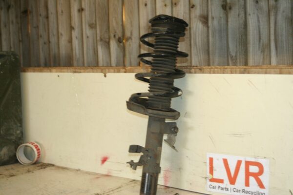 (69) 2014 FORD FOCUS MK3 1.0 ECOBOOST. OFF SIDE FRONT DRIVER SUSPENSION UNIT OSF - Image 2