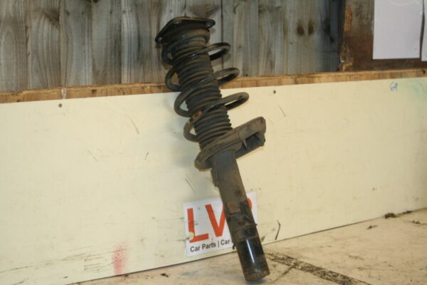 (69) 2014 FORD FOCUS MK3 1.0 ECOBOOST. NEAR SIDE FRONT PASSENGER SUSPENSION UNIT - Image 2