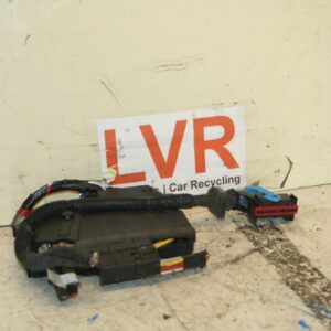 (69) 2014 FORD FOCUS MK3 1.0 ECOBOOST. BATTERY FUSE BOX BOARD