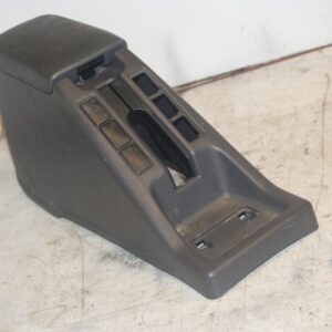 NISSAN NAVARA D21. CENTRE CONSOLE WITH ARM REST