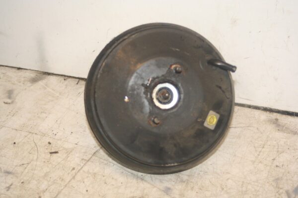 NISSAN NAVARA D21. BRAKE SERVO BOOSTER - Image 3