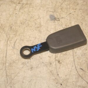 NISSAN NAVARA D21. SEAT BELT BUCKLE CLIP