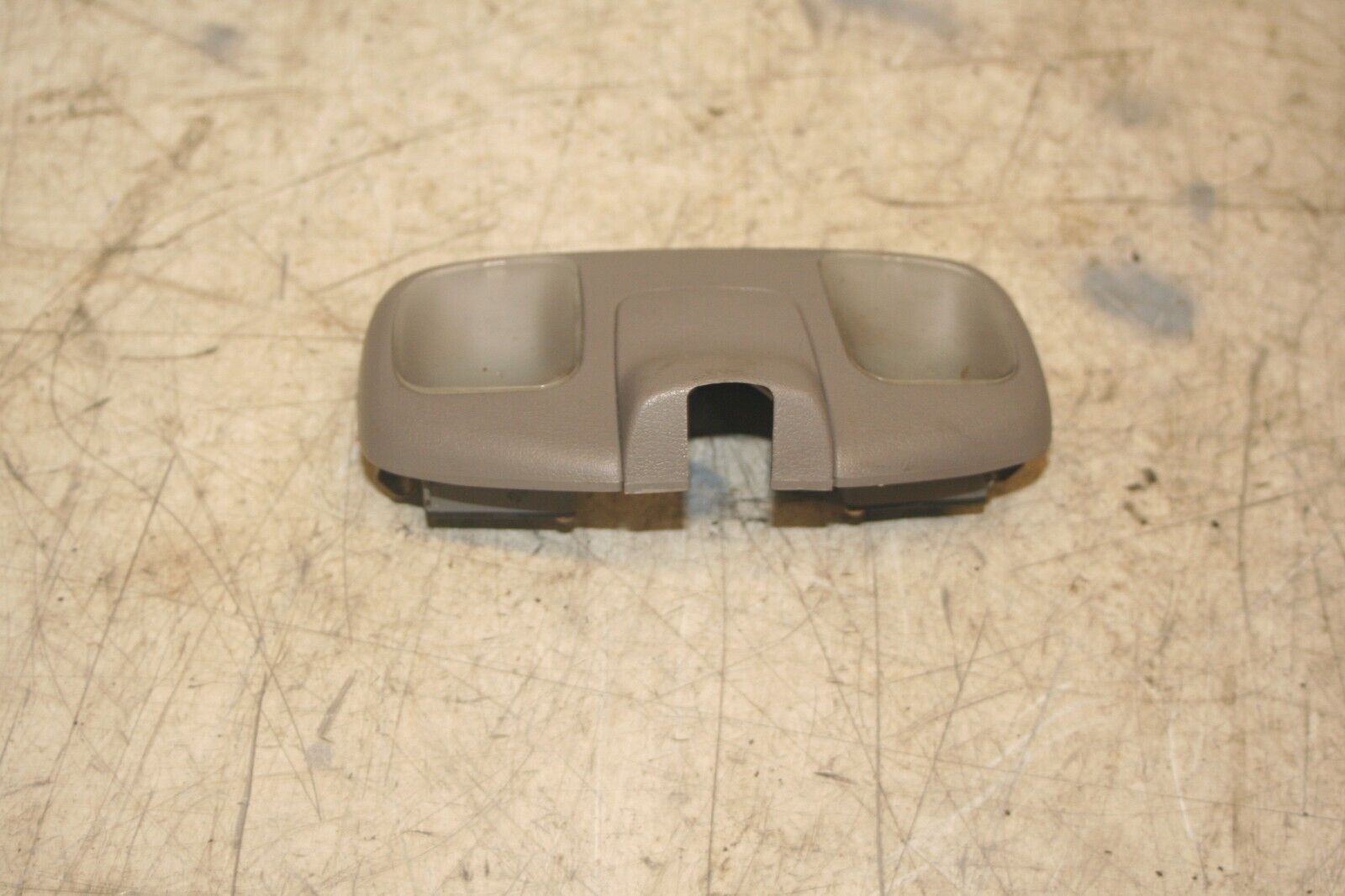 NISSAN NAVARA D21. INTERIOR LIGHT