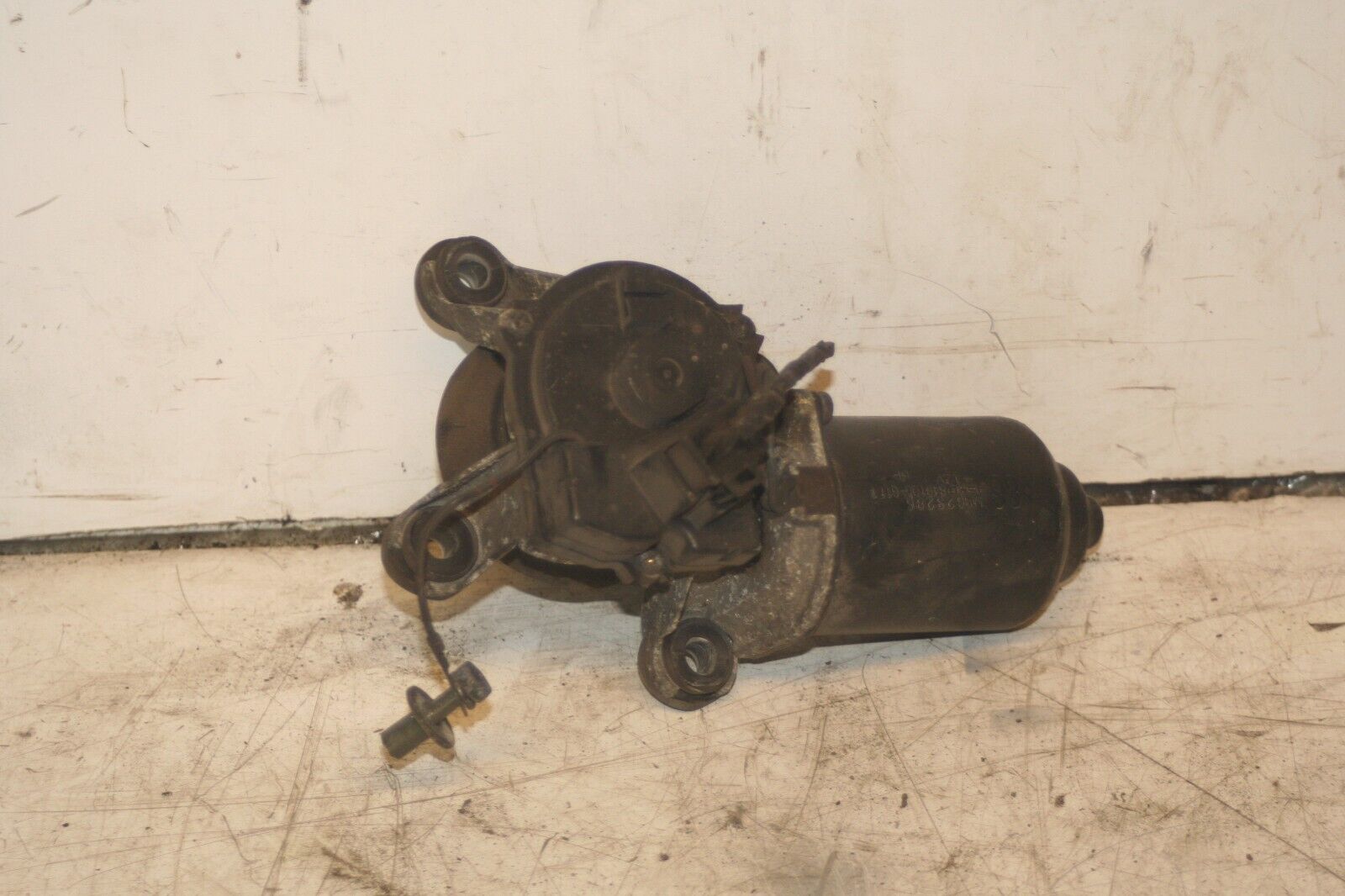 1994 MITSUBISHI PAJERO SHOGUN. WIPER MOTOR