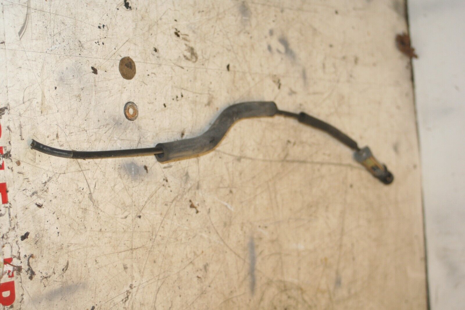 NISSAN NAVARA D21. MANUAL CHOICE LEVER CABLE CUT - Image 2