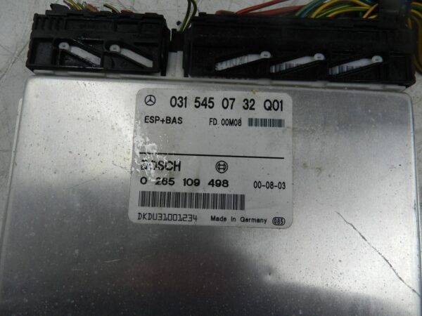 (131) 2002 MERCEDES BENZ E CLASS ESTATE W210. ESP + BAS ECU 0315450732 - Image 3