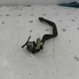 (131) 2002 MERCEDES BENZ E CLASS ESTATE W210. COOLANT WATER VALVE PUMP