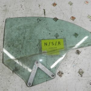 (135) 2003 CITROEN C3 PLURIEL CONVERTIBLE. PASSENGER SIDE REAR QUARTER GLASS