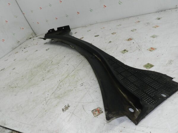 (126) RENAULT CLIO MK3 FACELIFT. SCUTTLE PANEL