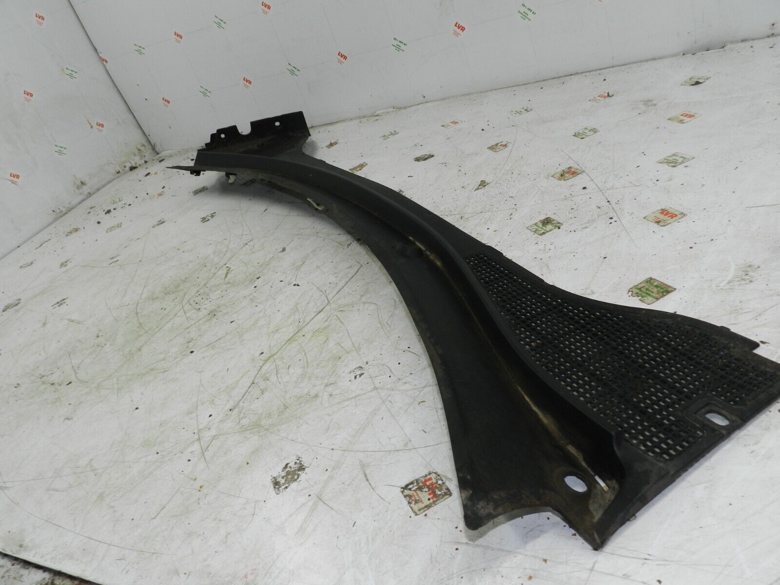 (126) RENAULT CLIO MK3 FACELIFT. SCUTTLE PANEL